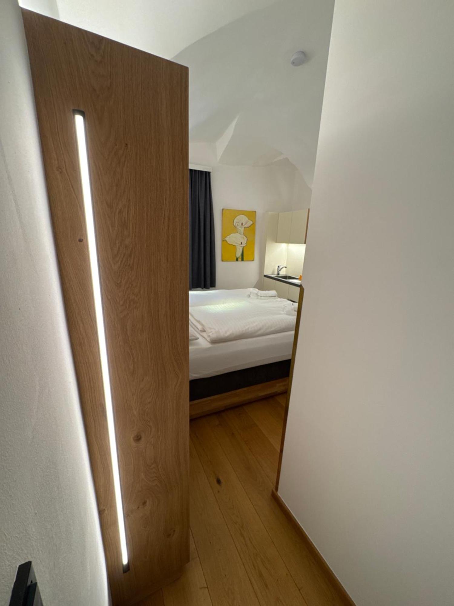 Guesthouse Mozart - Apartment House Salisburgo Esterno foto