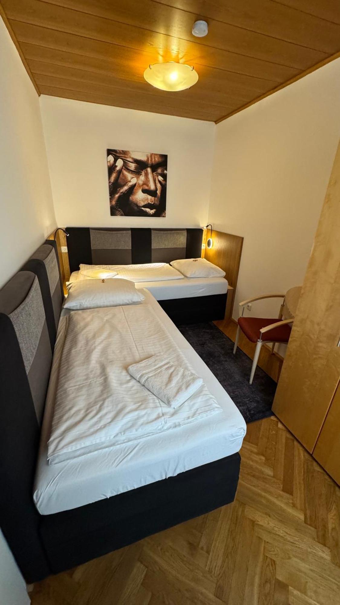 Guesthouse Mozart - Apartment House Salisburgo Esterno foto