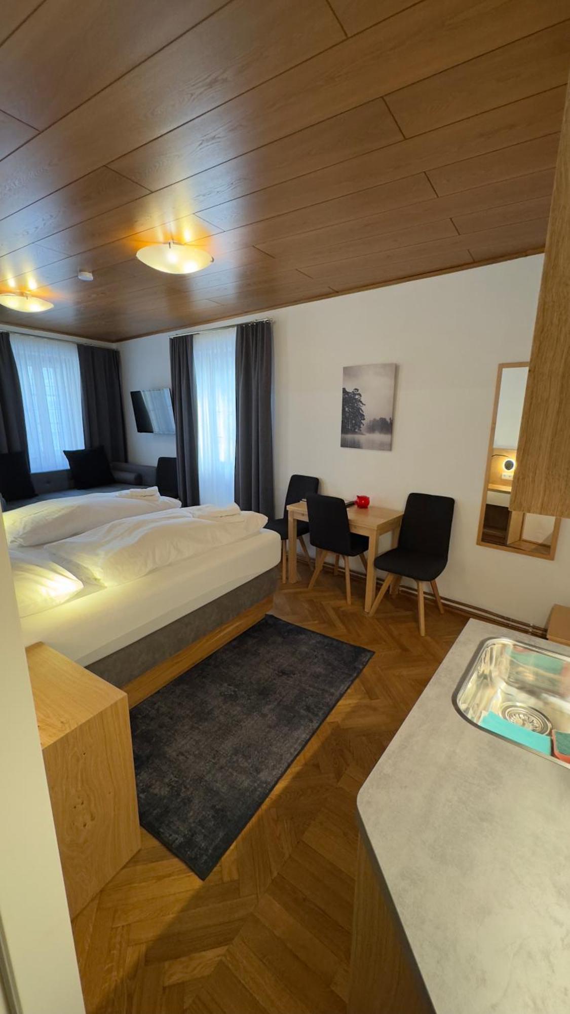 Guesthouse Mozart - Apartment House Salisburgo Esterno foto