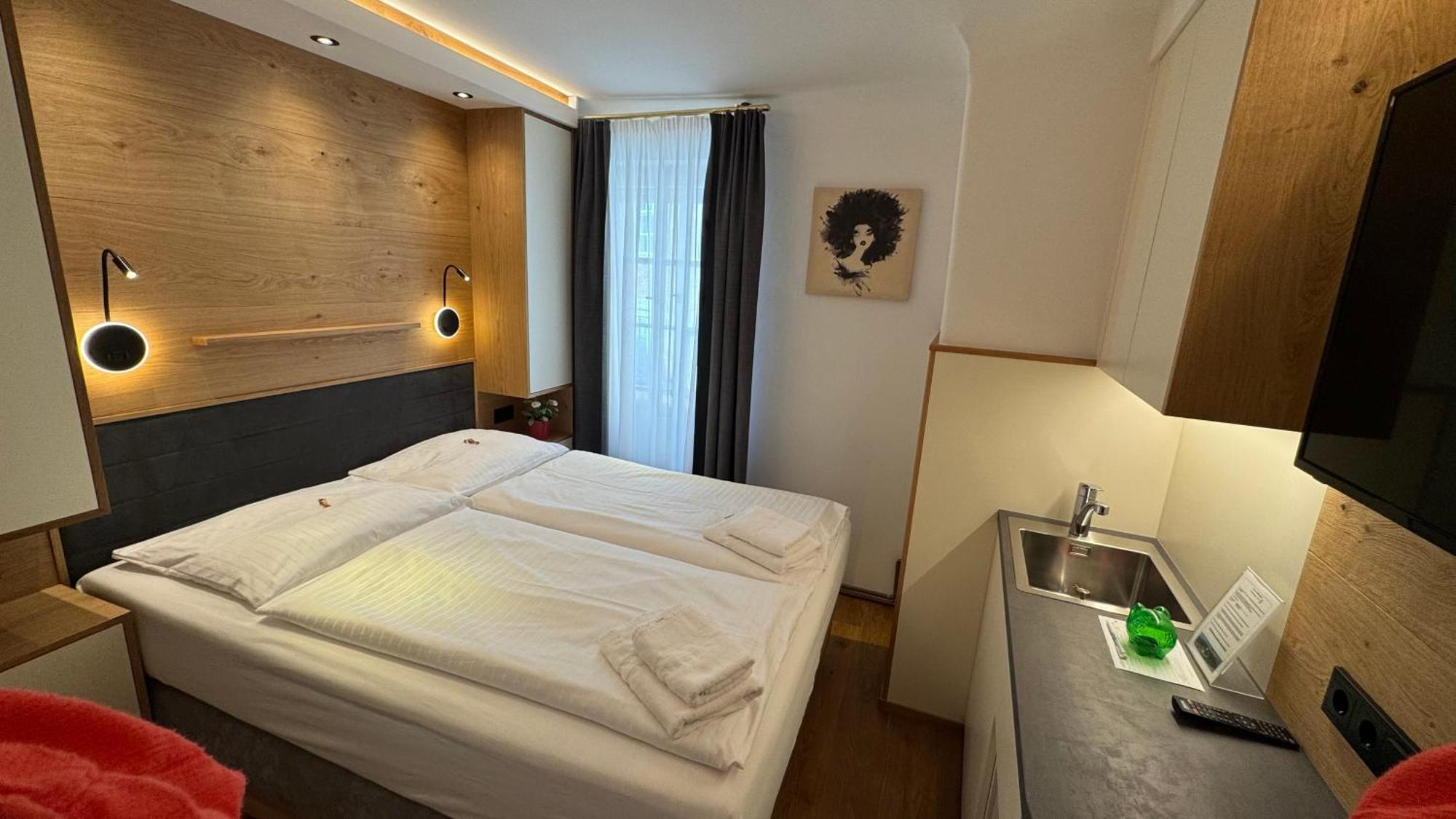 Guesthouse Mozart - Apartment House Salisburgo Esterno foto